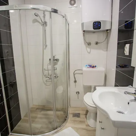 Neretva 아파트 모스타르